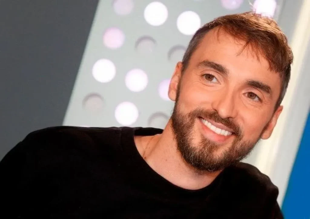Christophe Willem et son mari : ce que l’on sait vraiment de sa vie privée christophe willem et son mari